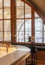 Bar-Fenster